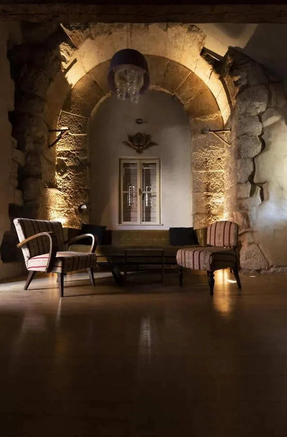 La Divine- Captured By History Inside Palace Loft Split Lejlighed